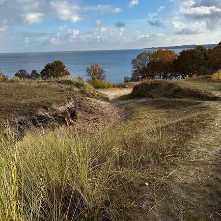 Дом отдыха Cozy Close To The And Attractions *