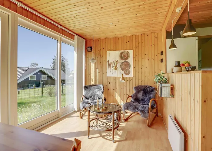 Cozy Close To The And Attractions *